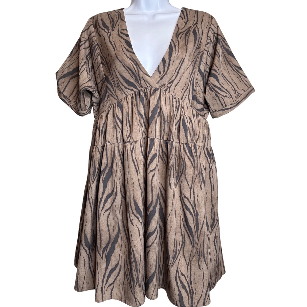 Luminary Womens Mini Dress Sz S Beige Black Tiger Print Feminine Tiered‎ Boho
